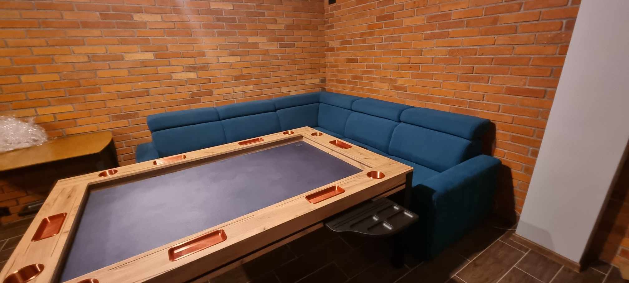 Ramble Board Game Table – Budget-Friendly Custom Gaming Table - Image 13